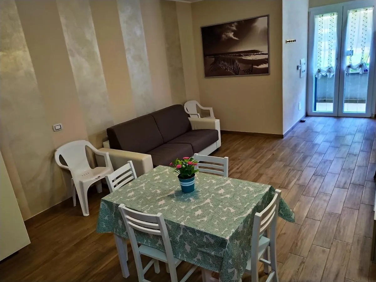 Marino Apartments Levanto